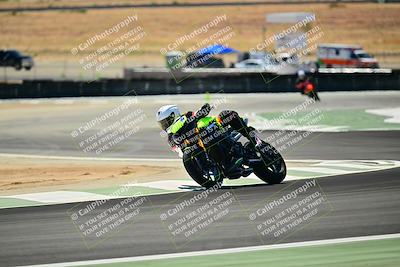 media/Sep-07-2025-TrackXperience (Sun) [[ee17e62fad]]/Level 2/Session 4 (Lower Chicane)/